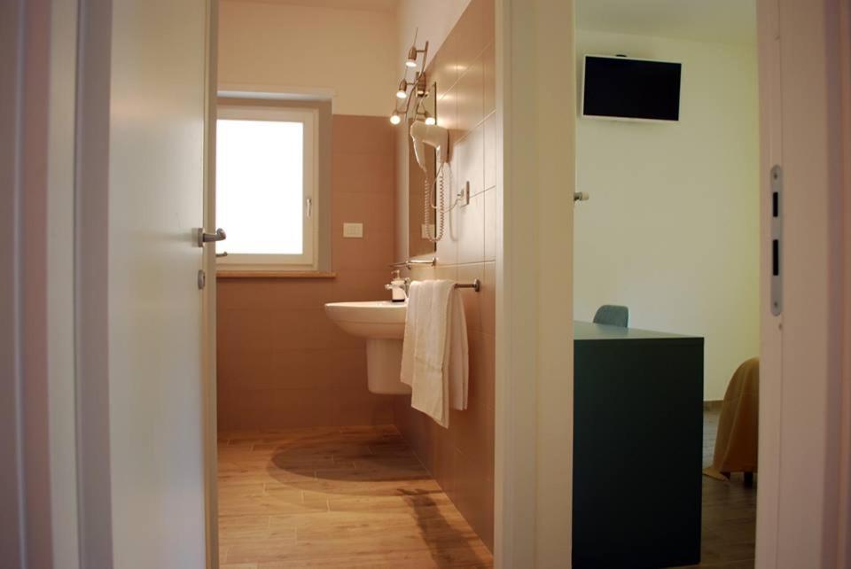 B&B Angelo Ascoli Piceno Ngoại thất bức ảnh
